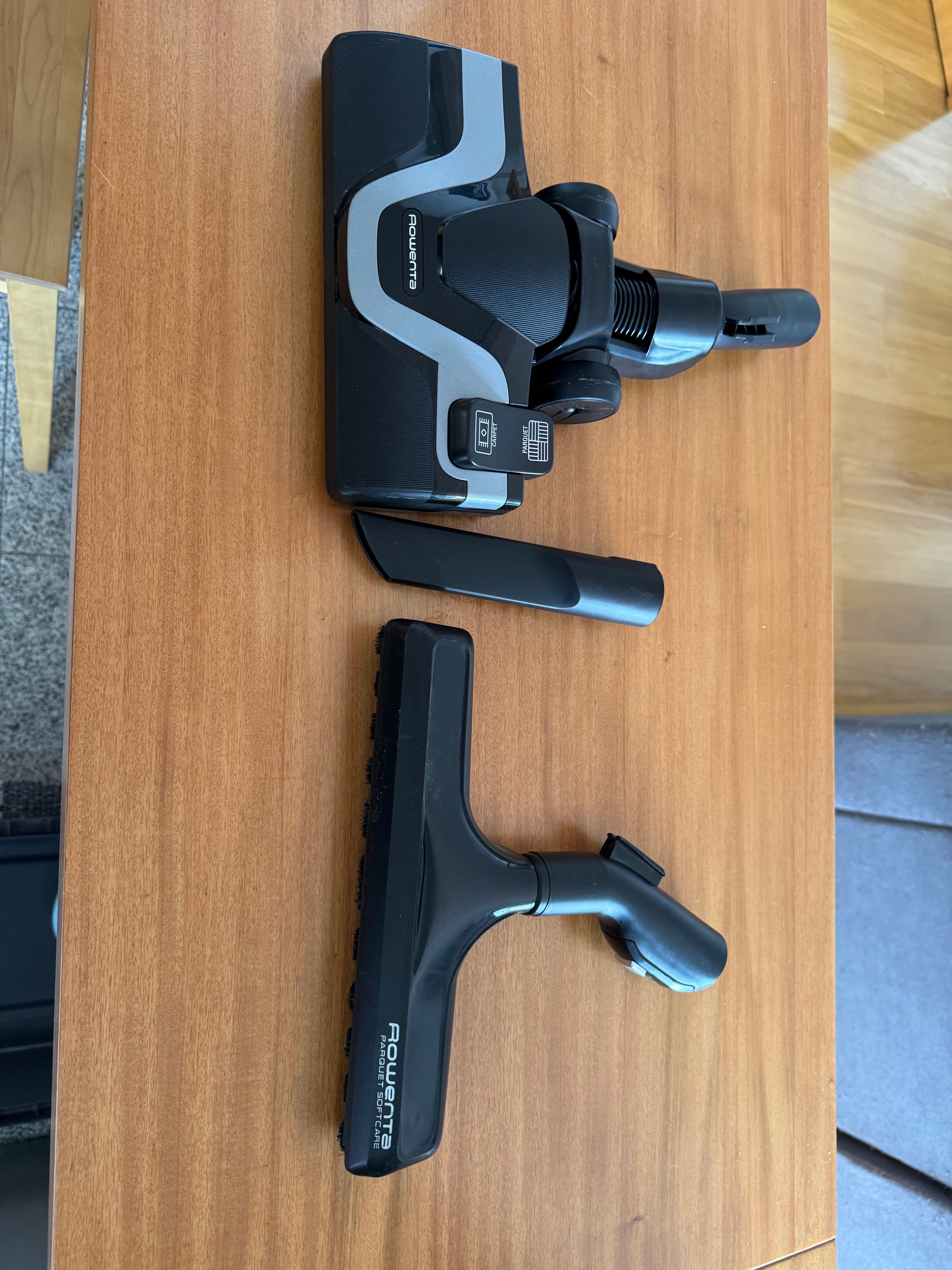 Aspirador com Saco ROWENTA RO7747EA Silence Force