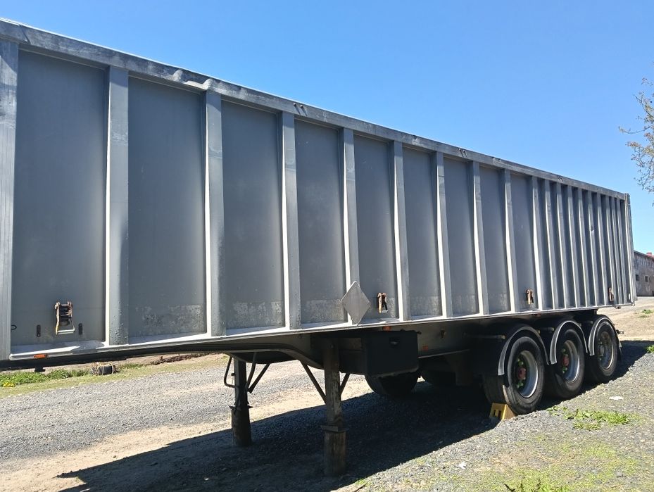 Naczepa Benalu 42m3