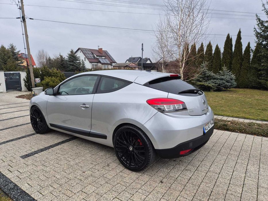 Renault Megane III Coupe 2.0 16V TB 180KM//Alu 19//Klima//Keyless Go