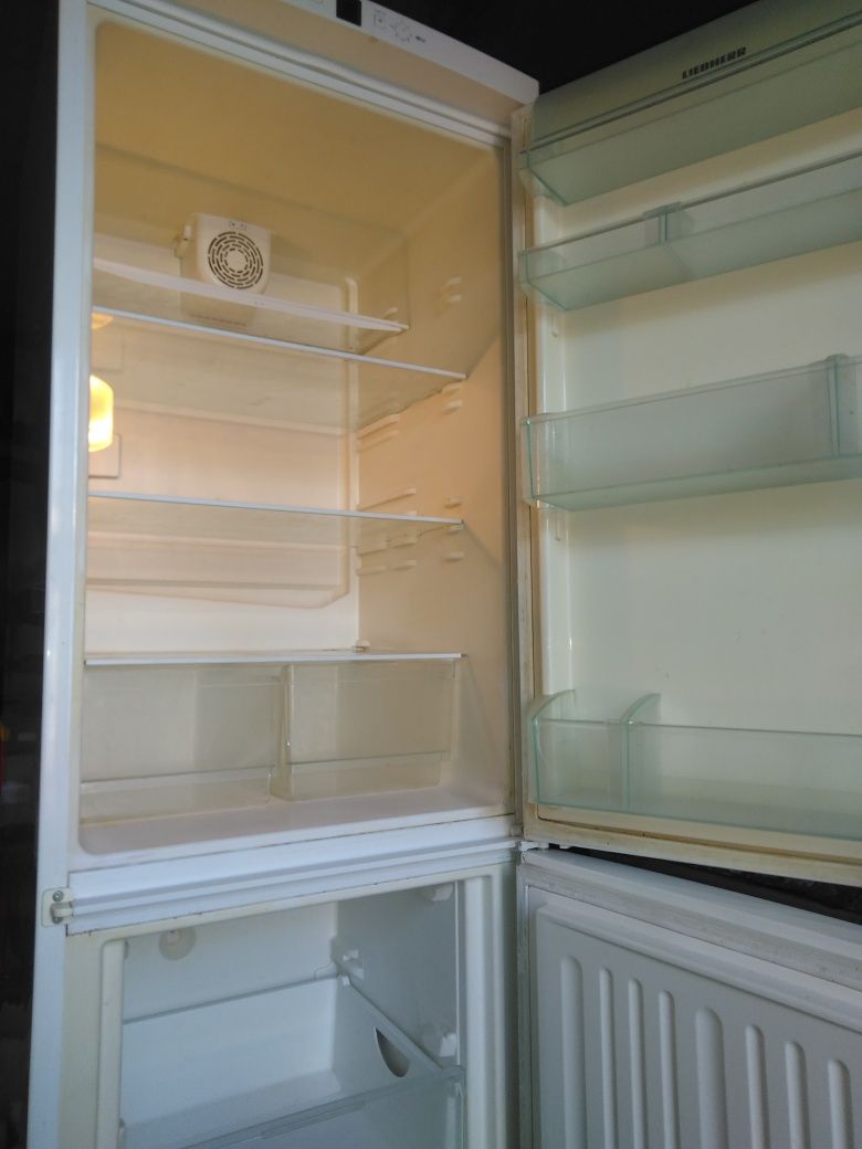 Холодильник LIEBHERR blue  line двухкамерный,  гарантия 6 месяцев !