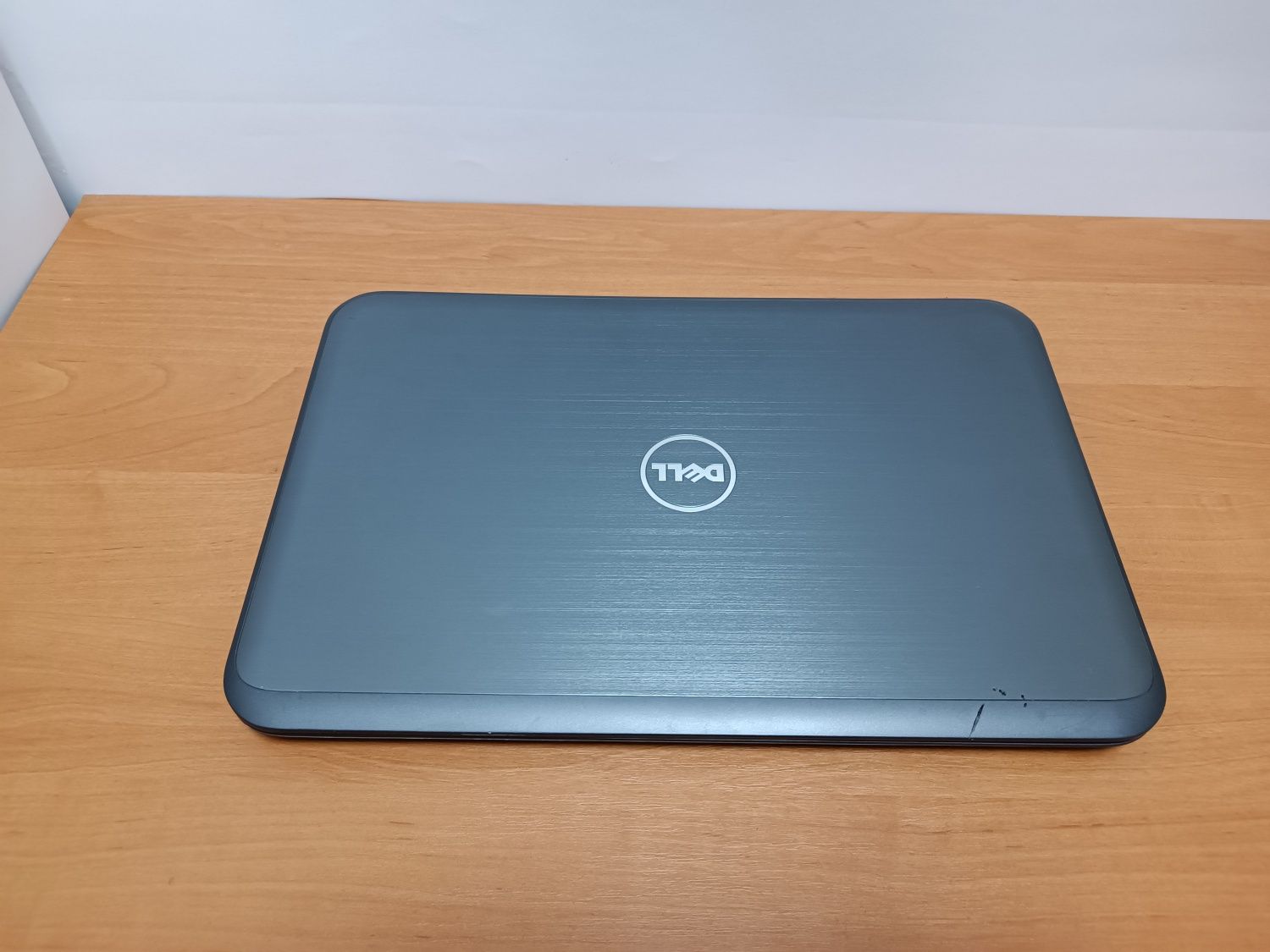 Ноутбук DELL i7 3537u 4 по 3.1Ghz 8GB SSD 128GB + HDD 500GB Сенсорный