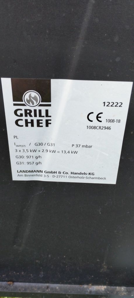 Grill gazowy - ruszt żeliwny