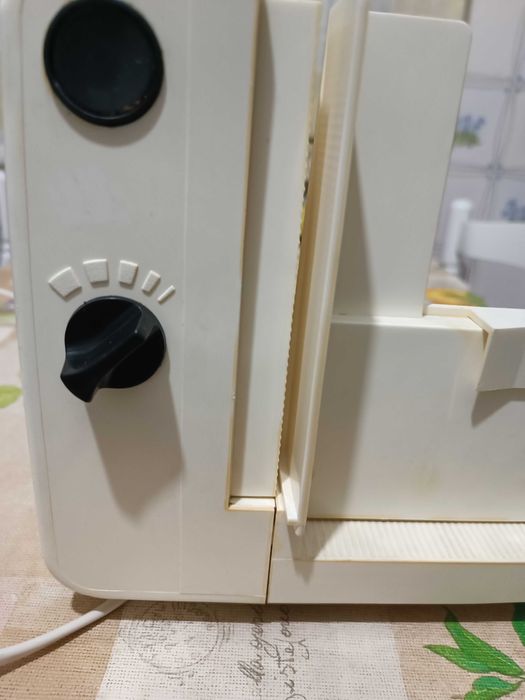 fiambreira em excelente estado