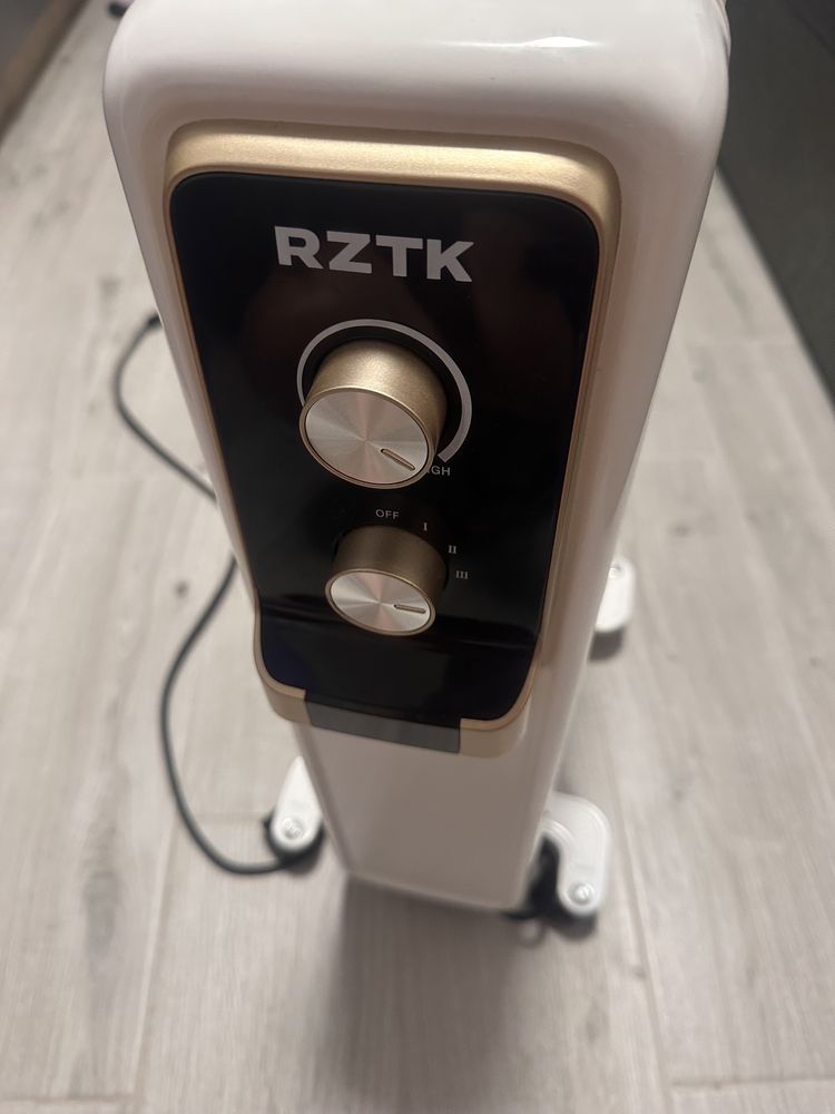 Оливний (масляний) радіатор RZTK RDT 15157H