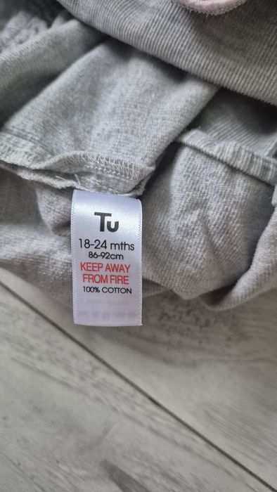 Śliczna szara sukienka na szelkach, Myszka, TU, r 86/92