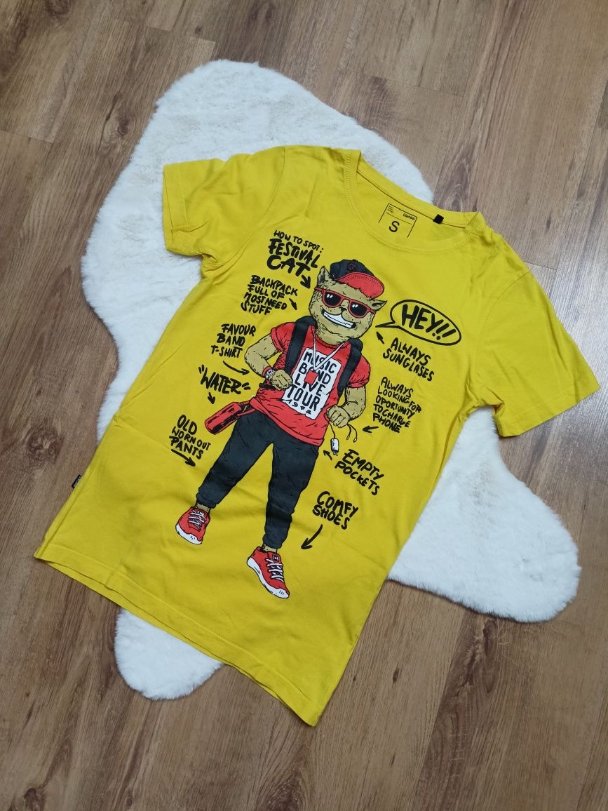 Żółta bluzka z krótkim rękawem koszulka męska t-shirt z nadrukiem