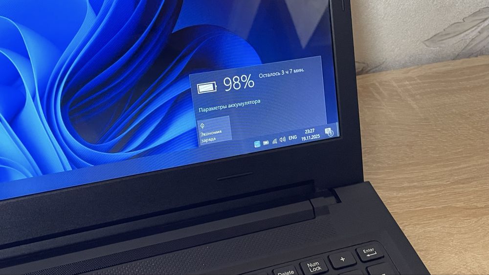 Ноутбук Lenovo IdeaPad 100-15IBD / Nvidia GeForce 920M