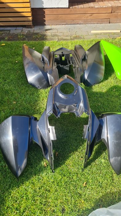 Nowe Plastiki Lucky Star 450 400 czarne przód tył