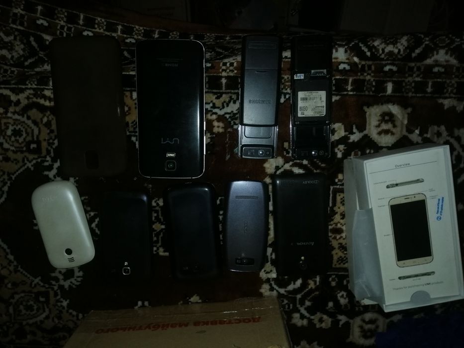 Продається лот телефонів Самсунг, нокіа, нтс, і інші.