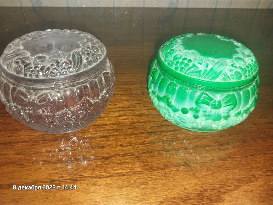 Шкатулка Богемия малахитовое и аметистовое стекло