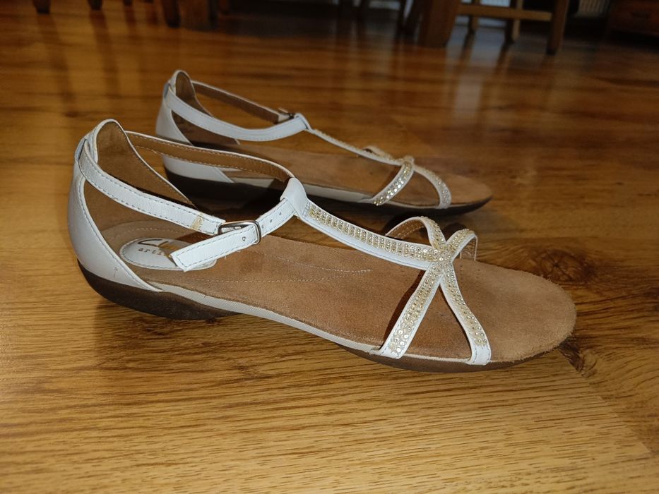 Clarks sandały damskie 42 białe diamenciki buty klapki