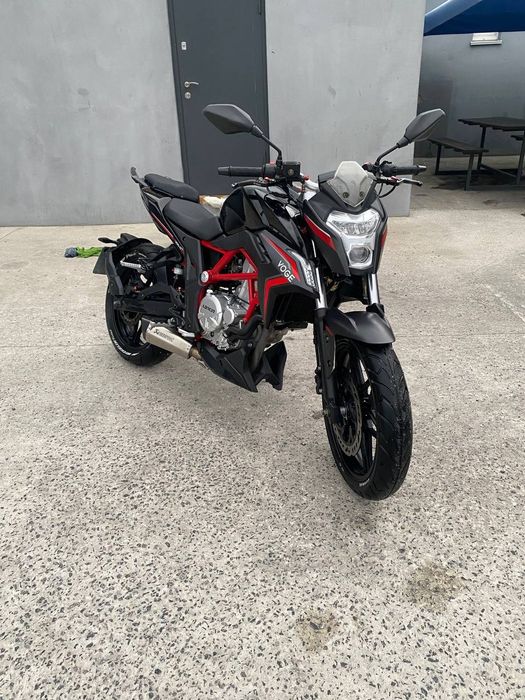 Loncin lx300cr6(voge 300r)