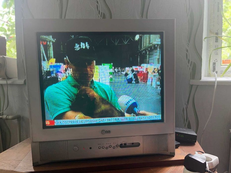 продам телевізор+тюнер
