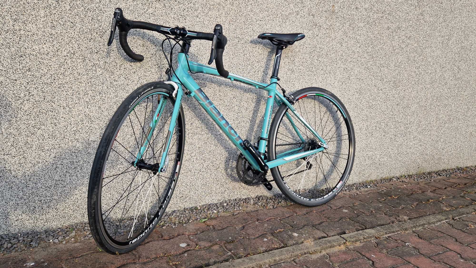 Jak NOWY!!! Bianchi Celeste w.Carbon Campagnolo Hydro Mała rama r.51