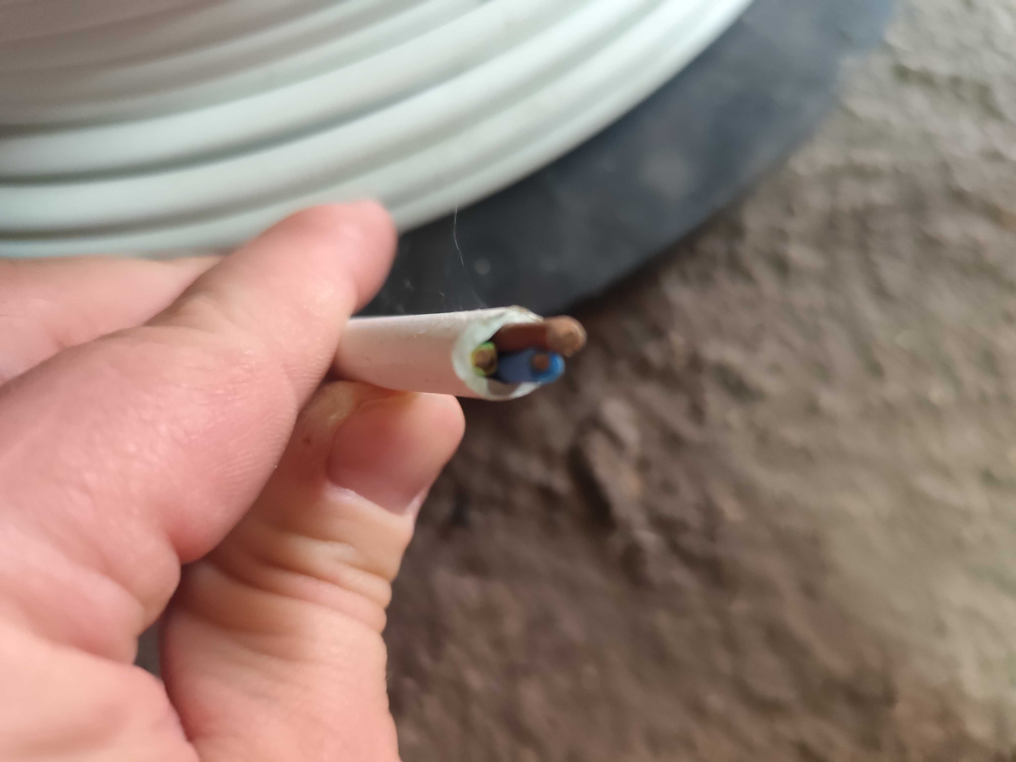 Sprzedam kabel  1,5  i 2,5