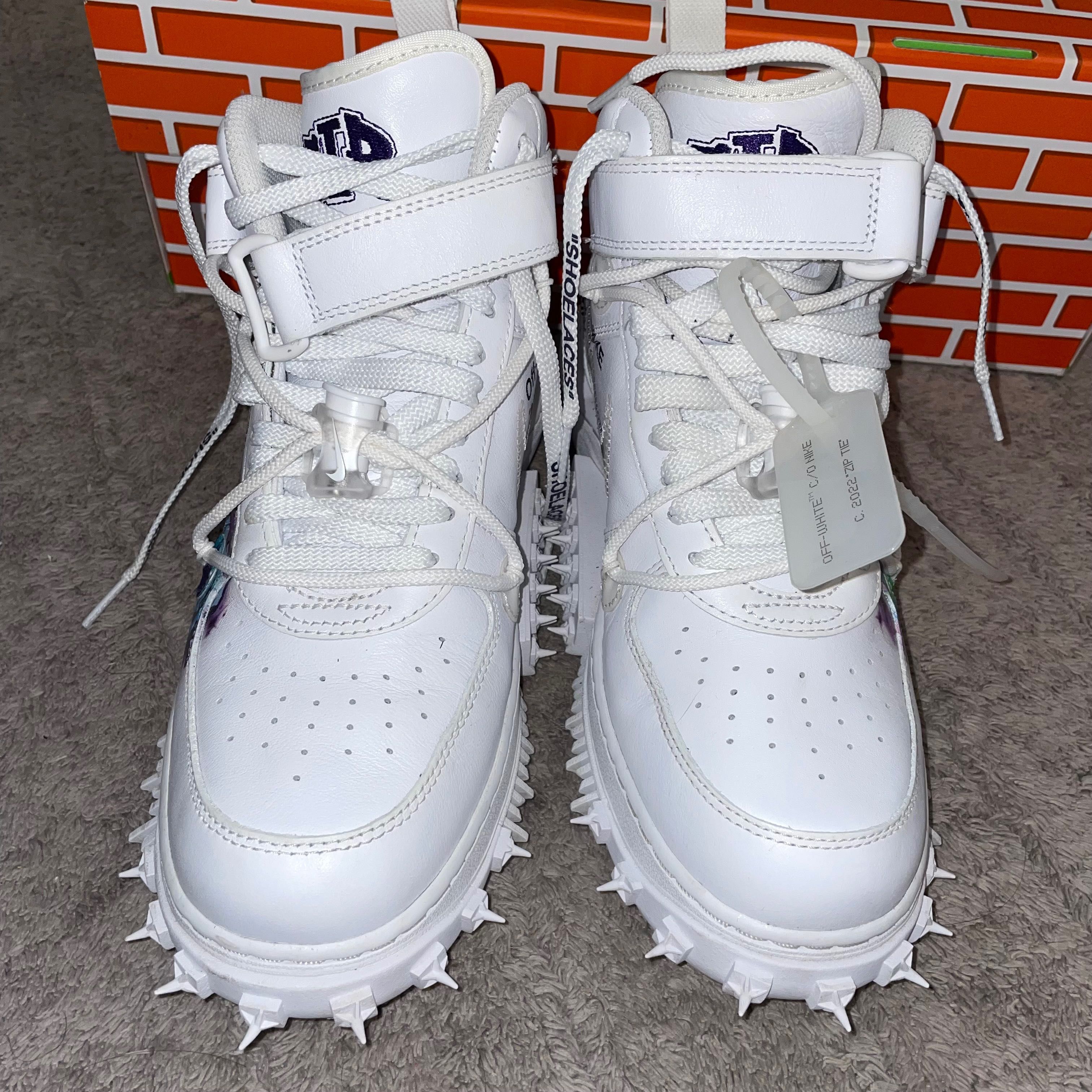 off white Air Force graffiti