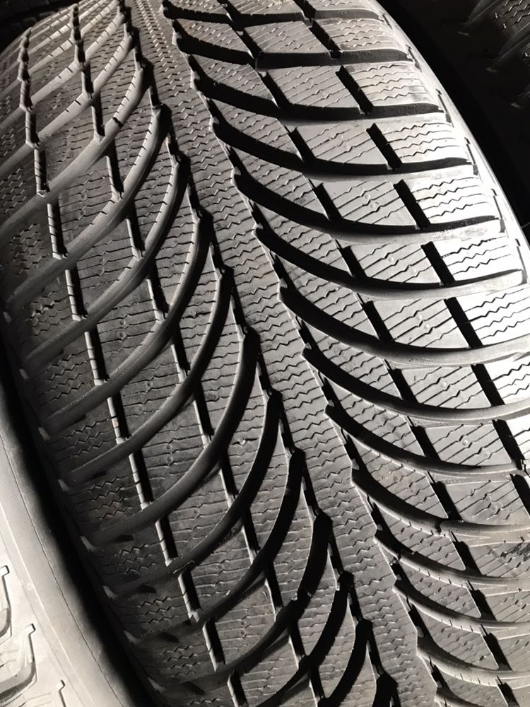 255/55/18 R18 Michelin Latitude Alpin LA2 4шт зима