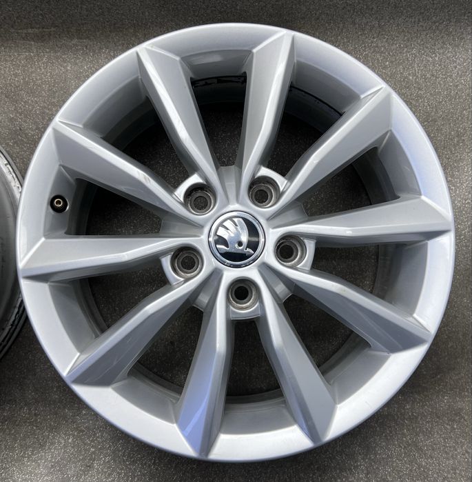 Диски R16 5 112 et46 J6.5 Оригінал Skoda Octavia a7 a5 шкода