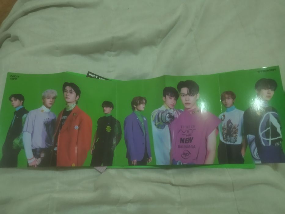 Album Kpop ; Nct127 - Sticker