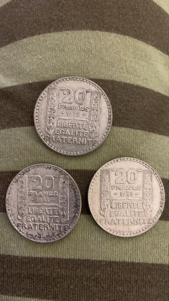 Francos franceses antigos em prata
