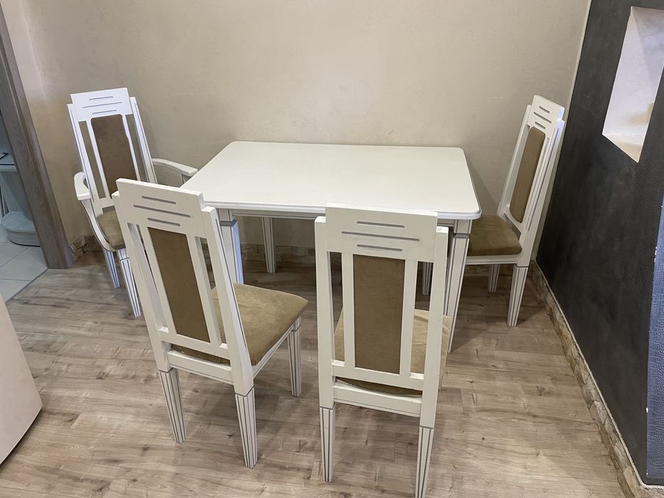 Стол дубовый и стулья ручной работы