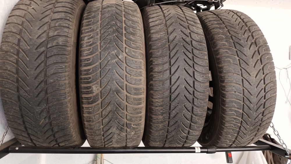 Opony zimowe i felgi Citroen Peugeot  5x108 6,5J ET47 R16 4szt.