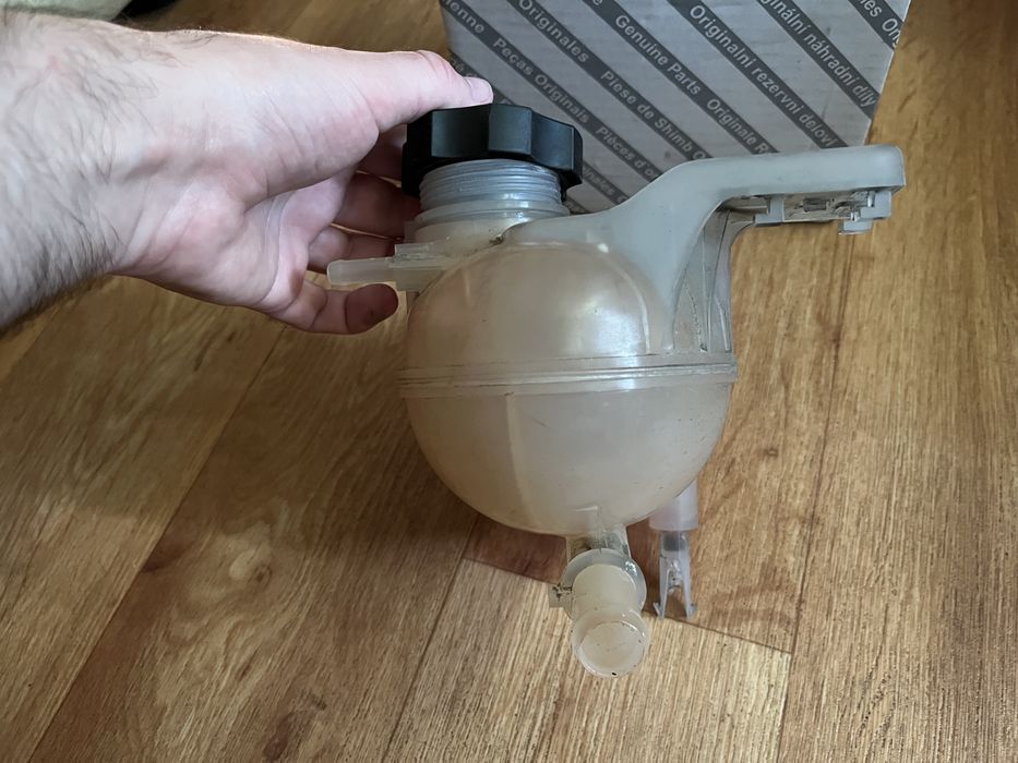 Fiat Tipo 1.4 (2020г) бензин, Бачок охлаждающей жидкости