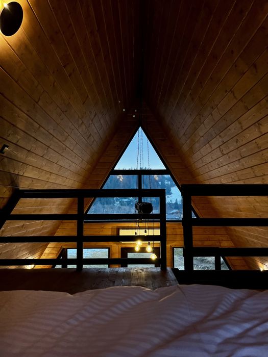 Котедж для відпочинку в Карпатах. Тихий куточок