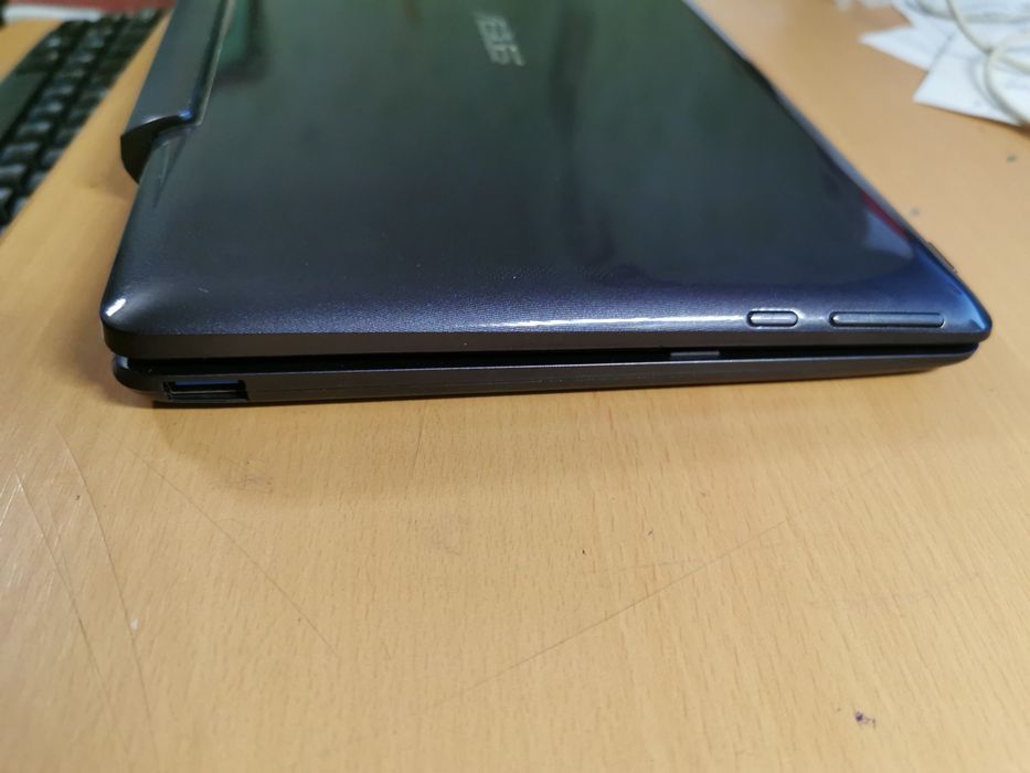 Нетбук трансформер Asus t100ta 2/64 Win10
