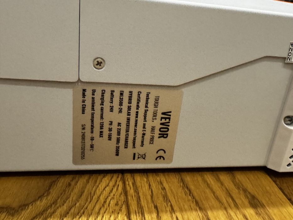 Гібридний інвертор VEVOR EML3500-24L | 3500 Вт 24В