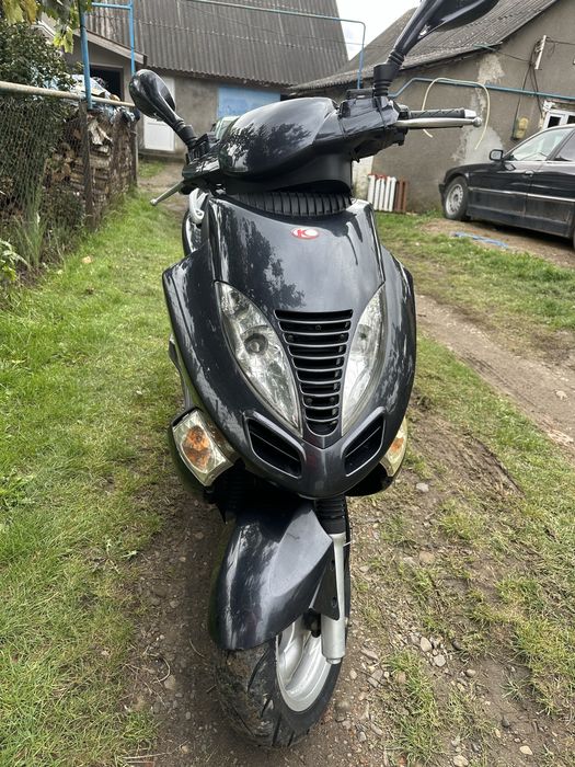 Продам Максі-скутер Kymco Bet&Win 150