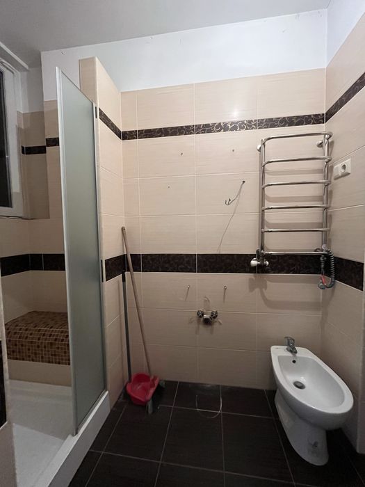 Продвється двохкімнатна квартира центр Мукачева/ вул. Миру