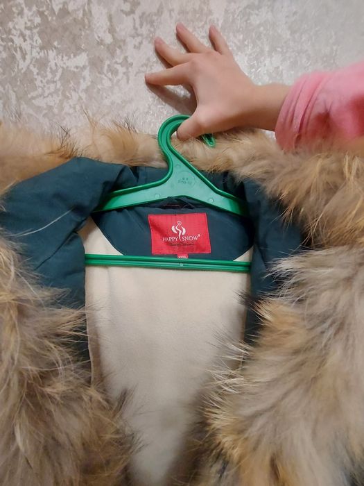 Парка з натуральним хутром підросткова.