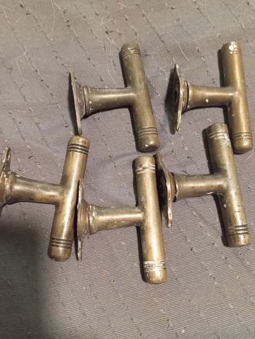 Klamka okienna  retro stara