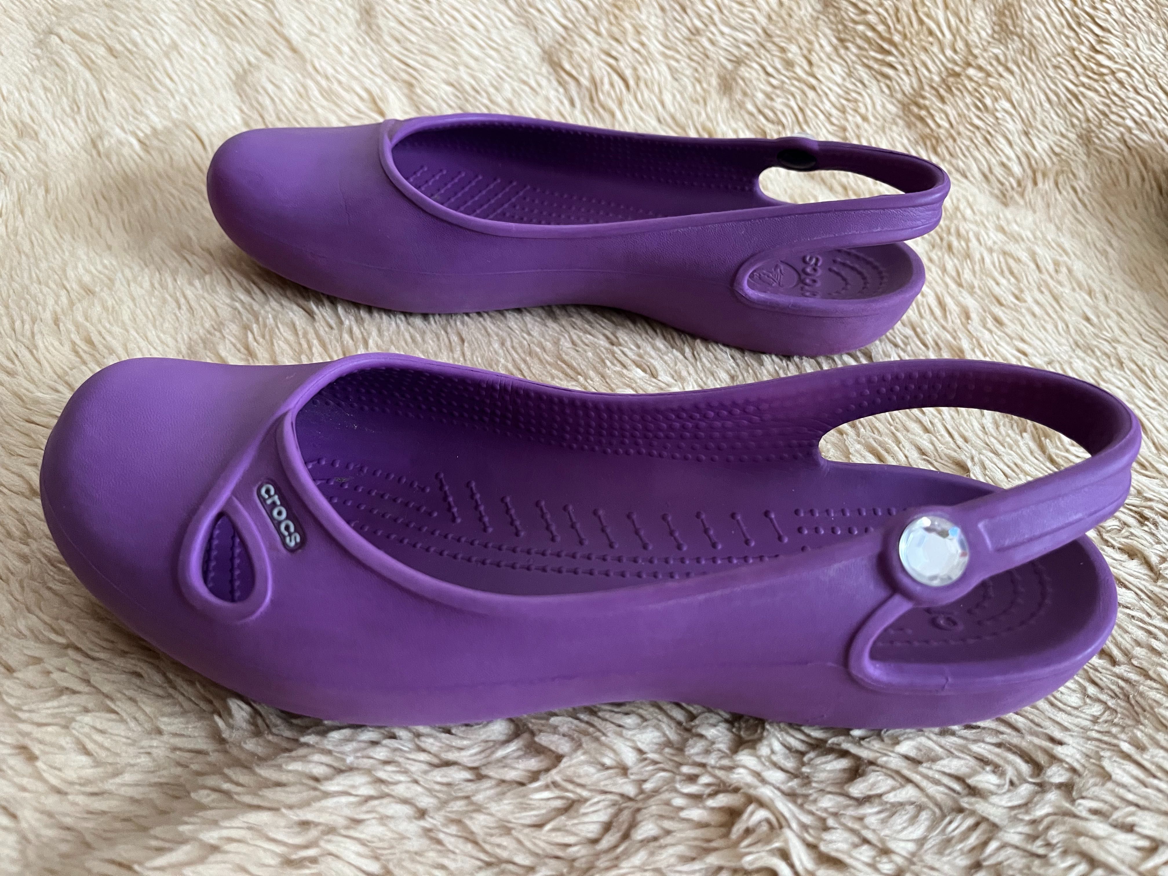 Baleriny Crocs W 9 wkładka ok.26 cm.