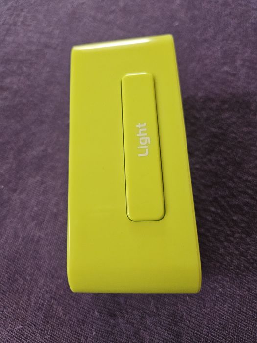 Zegarek  budzik  cyfrowy  na baterię