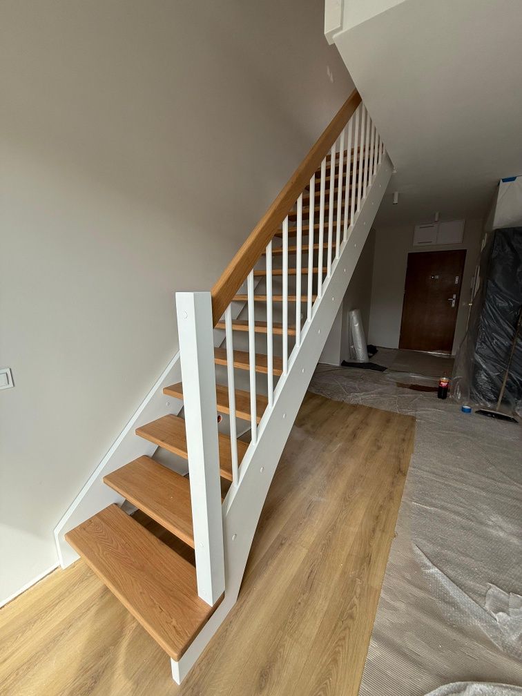 Schody drewniane producent model q7