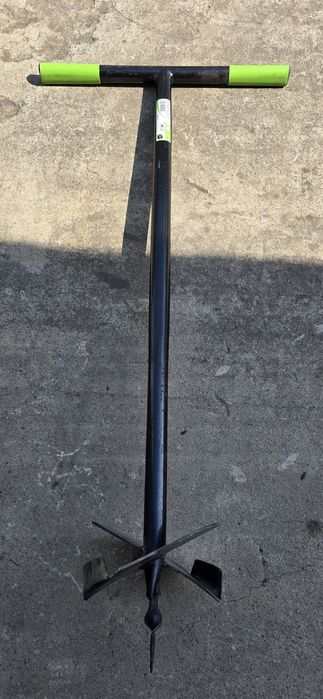 Świder  glebowy 20,25 cm.