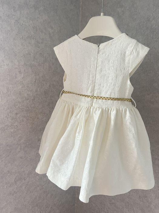 Плаття з накидкою,біле