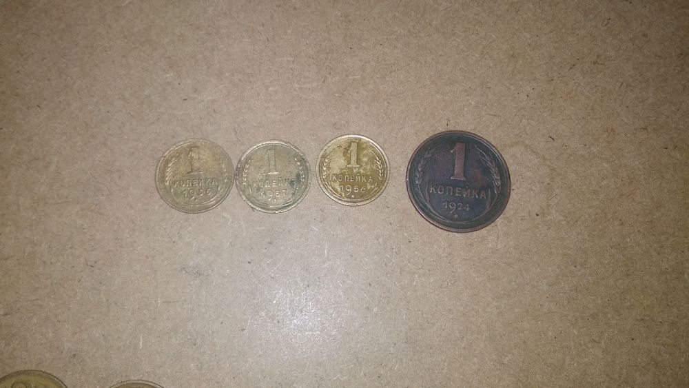 Продам монеты разные