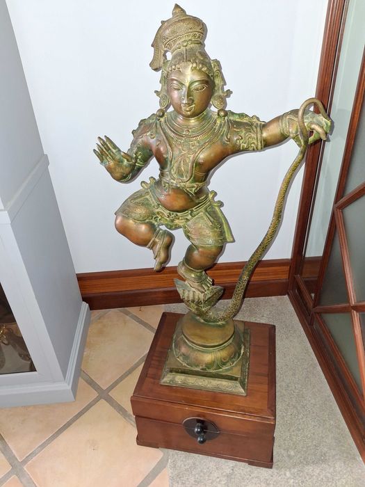 estatua deusa Indiana em Bronze