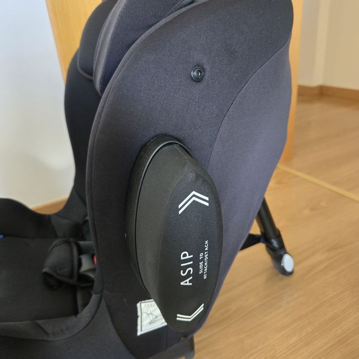 Cadeira auto RF Axkid move 9-25kg.