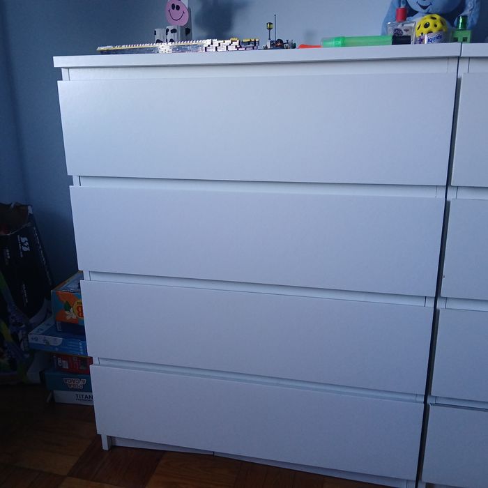 Comoda ikea 4gavetas