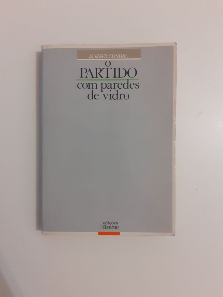 Alvaro Cunhal, O partido com paredes de vidro