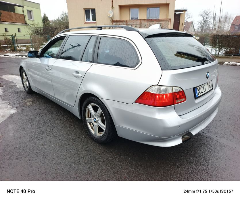BMW 5 rok 2006 Benzyna