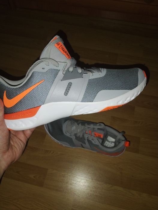 Кроссовки оригинал nike