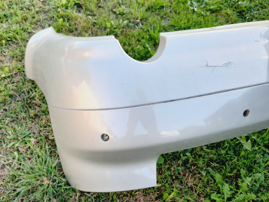 LY1X Audi A4 B6 sedan zderzak tył na 2 rury wydechowe V6 PDC