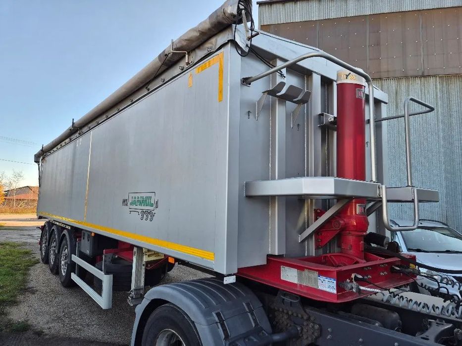 Janmil aluminiowa 43m³ klapo-drzwi, SAF  niski przebieg- stan idealny - pierwszy właściciel