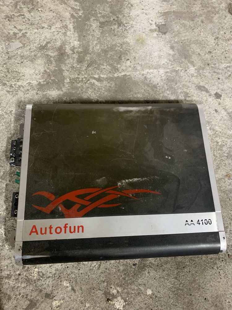 4 канальный усилитель Autofun AA4100