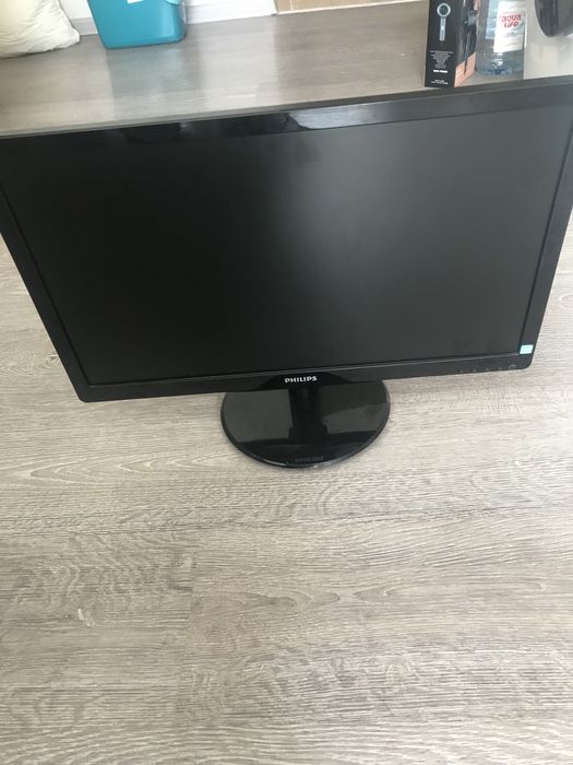 Монітор Philips 226v